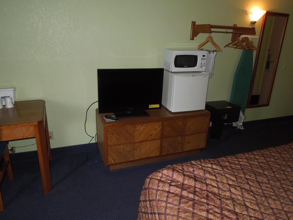 Travelodge - Cincinnati Sharonville Cameră foto