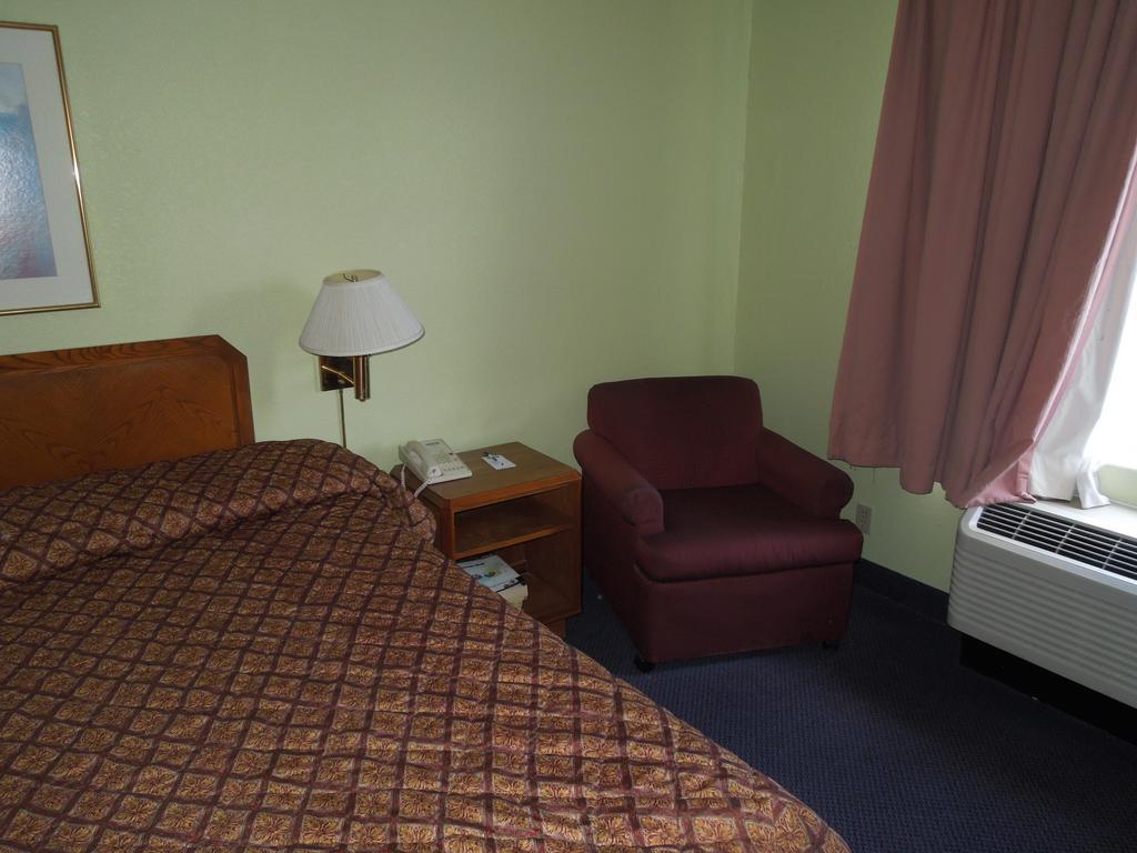 Travelodge - Cincinnati Sharonville Cameră foto